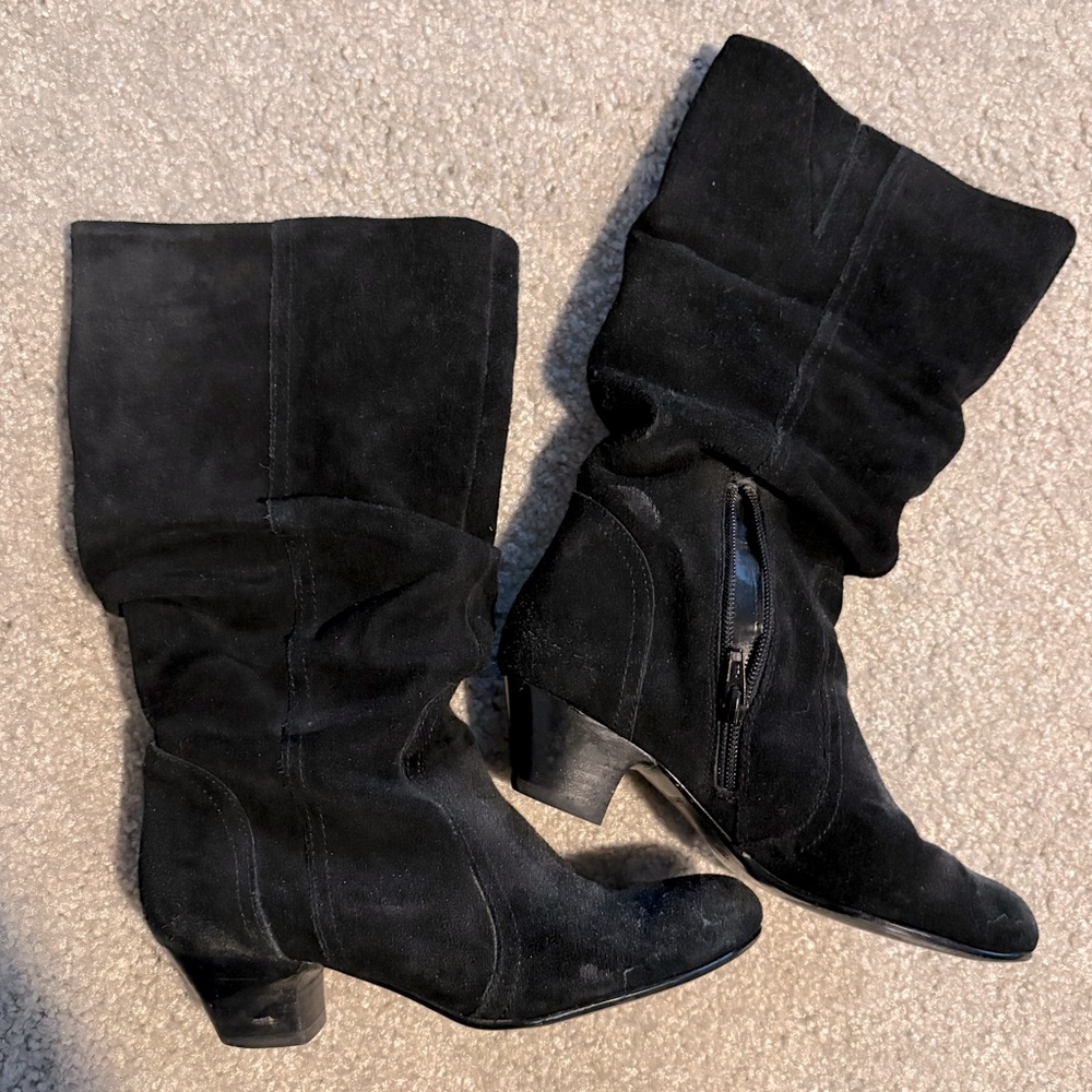 Slouchy black suede boots
